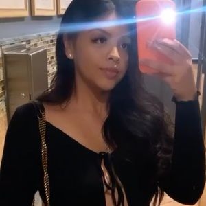 Meet your Posher, Jasmin